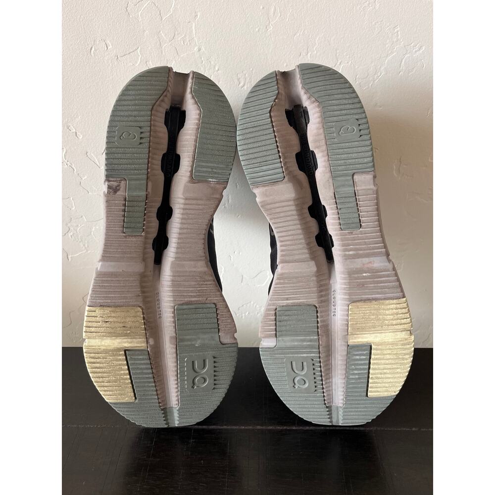 On Cloud Cloudnova 2 Athletic Running Sneaker Sho… - image 7